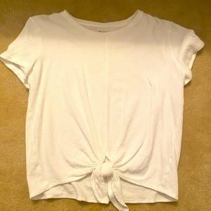 Madewell short-sleeve blouse (tied). Size medium.